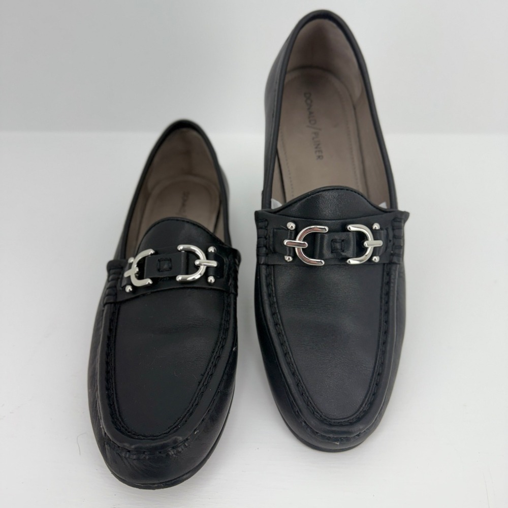 Donald Pliner Womens Black Leather Bit Loafers Silver Hardware Size 9.5 Wide - Picture 11 of 11